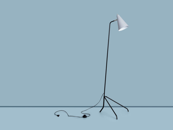 RETRO VLOERLAMP NO. 1802 DE MARIONETTE